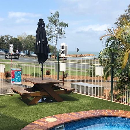 Bribie Waterways Motel Bongaree Zewnętrze zdjęcie