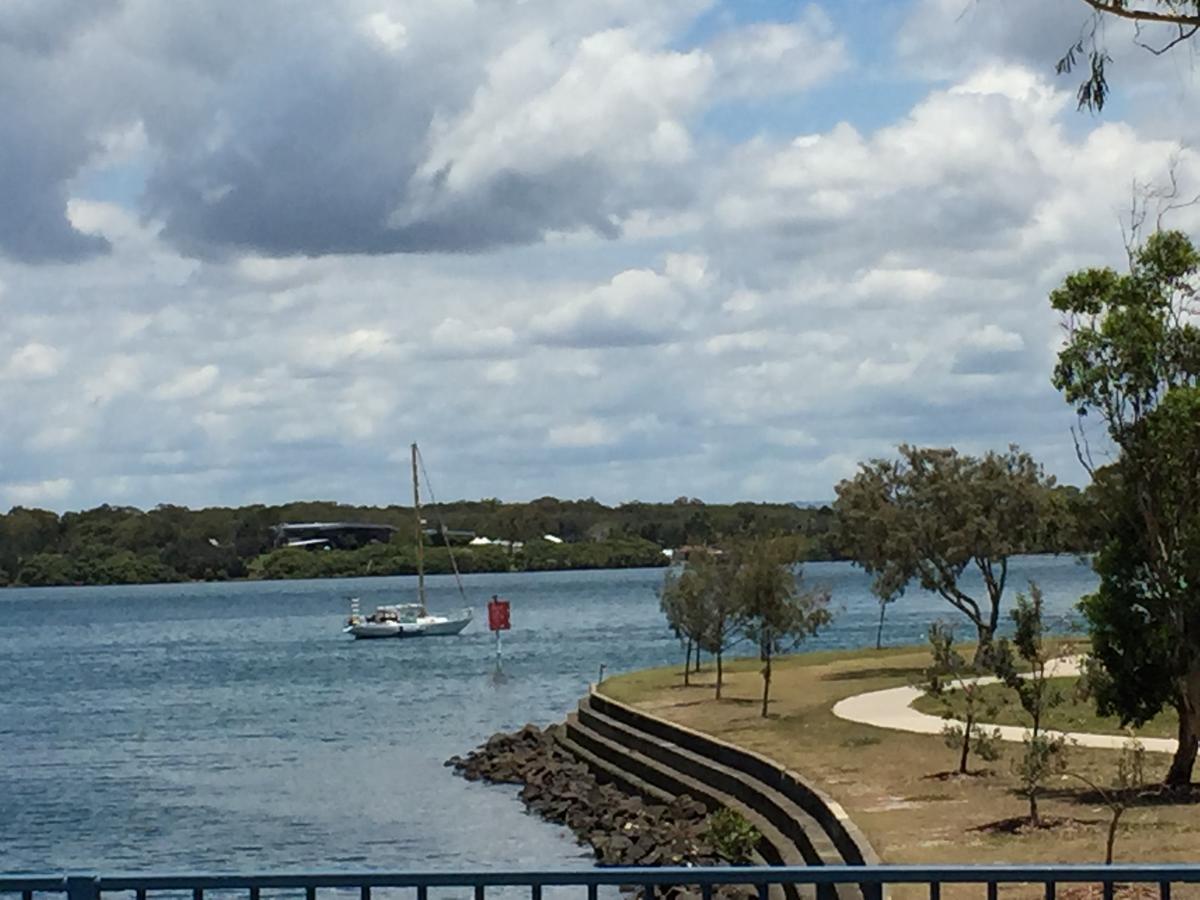 Bribie Waterways Motel Bongaree Zewnętrze zdjęcie