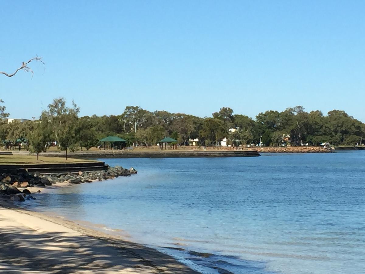 Bribie Waterways Motel Bongaree Zewnętrze zdjęcie